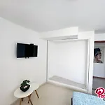 Amplio Apartamento Para Grupos Cerca Al Mar Por Parceros Group