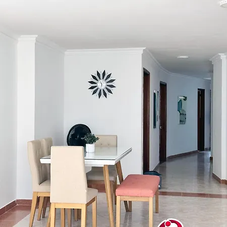 Apartamento Amplio Grupos Cerca Al Mar Por Parceros Group *